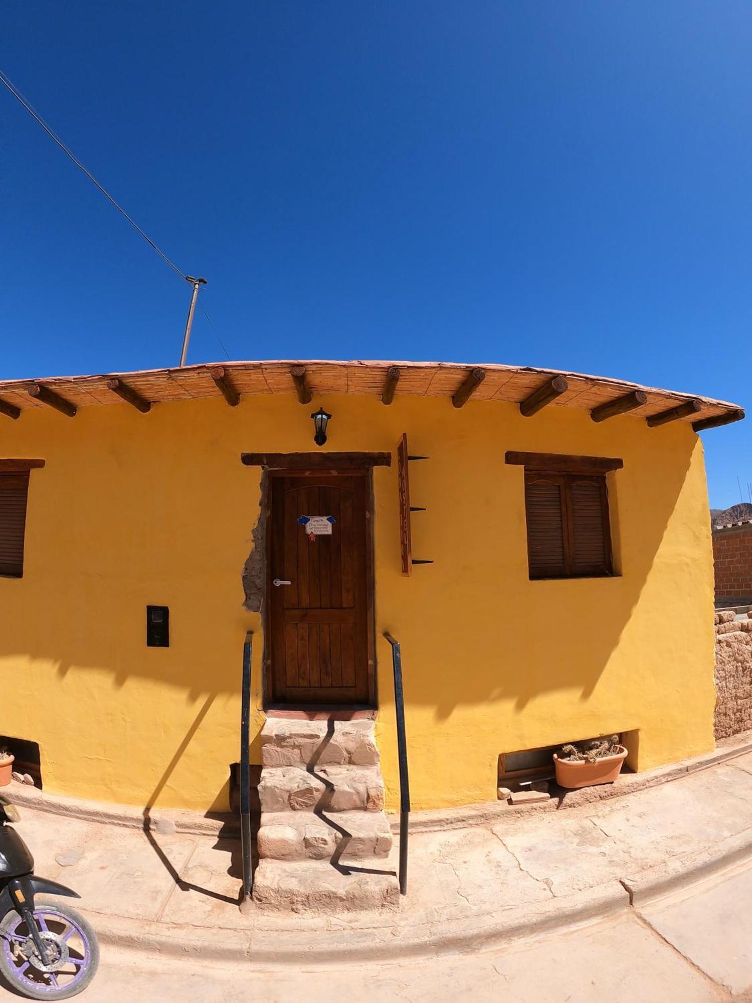 Loma Tika - Tilcara Hostel Exterior photo